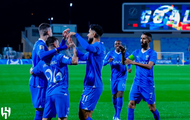 ميشايل - الهلال