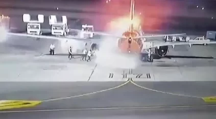 لحظة هبوط اضطراري لطائرة روسية بعد حريق مخيف