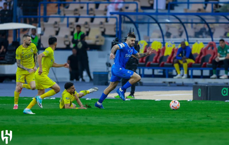 الهلال ضد النصر