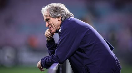 جيسوس يستهدف الانتصار الأول ضد النصر