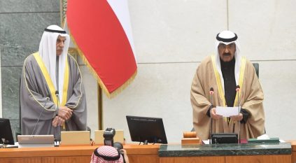مشعل الأحمد يؤدي اليمين الدستورية أميرًا للكويت
