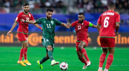 السعودية وعمان تُنافس على أجمل مباراة بمرحلة المجموعات