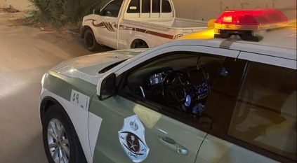 القبض على قائد مركبة دهس شخصين وهرب من الموقع في الرياض