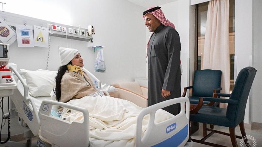 الظهور الأول لـ مها الحملي من المستشفى بعد حادث رالي داكار