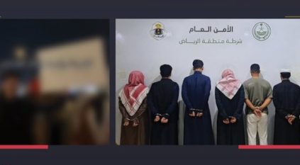 ضبط 6 مواطنين دعوا إلى تجمع في مقهيين نتج عنه إثارة نعرات قبلية