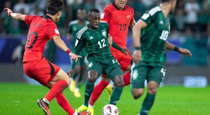 الهلال يجد بديلًا ناريًّا لـ سعود عبدالحميد في إنجلترا .. من هو ؟
