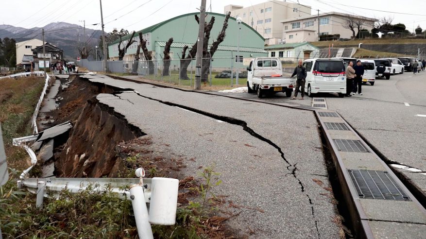 الأرض تتنفس في مشهد مفزع لزلزال اليابان القوي