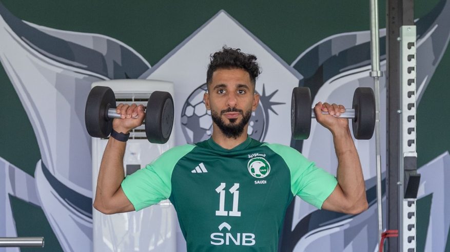 تدريبات تكتيكية في مران المنتخب السعودي الصباحي