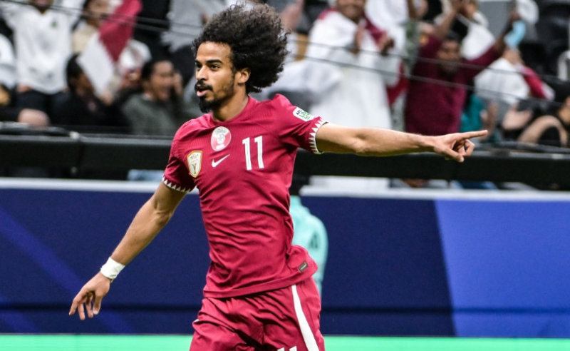منتخب قطر - أكرم عفيف