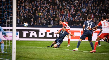 بايرن ميونخ يواصل السقوط ويخسر أمام بوخوم في الدوري الألماني