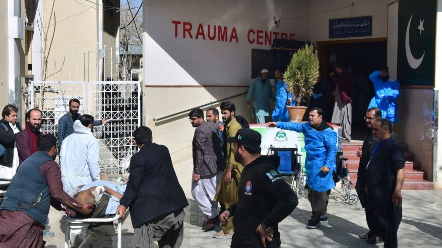 اللقطات الأولى لمقتل 26 شخصًا في انفجارات باكستان