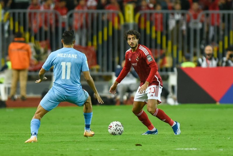 الأهلي ضد شباب بلوزداد