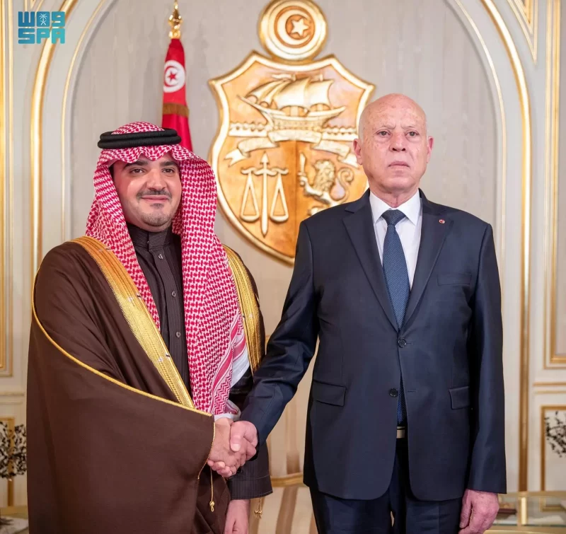 الرئيس التونسي يستقبل عبدالعزيز بن سعود ويبحثان التعاون الأمني