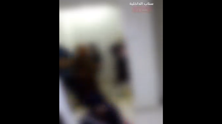 شرطة الرياض تباشر المحتوى المرئي المتداول لأشخاص داخل مبنى