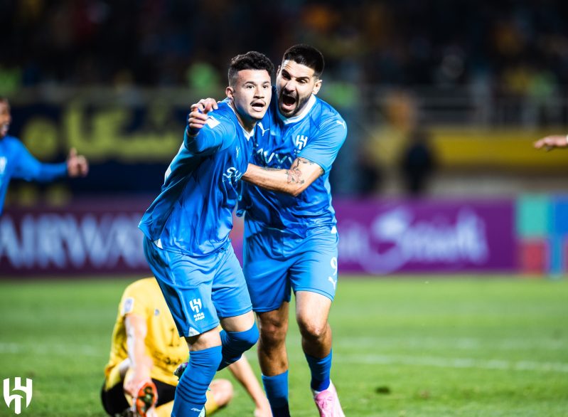 الهلال