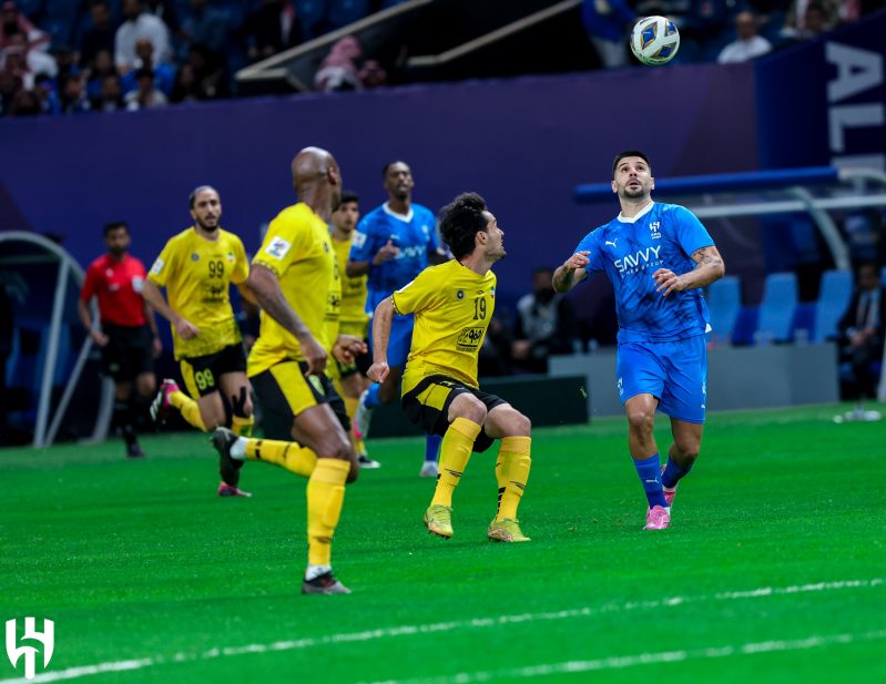 الهلال ضد سباهان