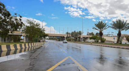 أمطار غزيرة وبرد وسيول على 6 مناطق