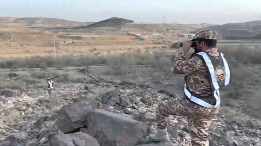 3 مخالفين هربوا 27 كجم حشيش مخدر في قبضة حرس الحدود بعسير