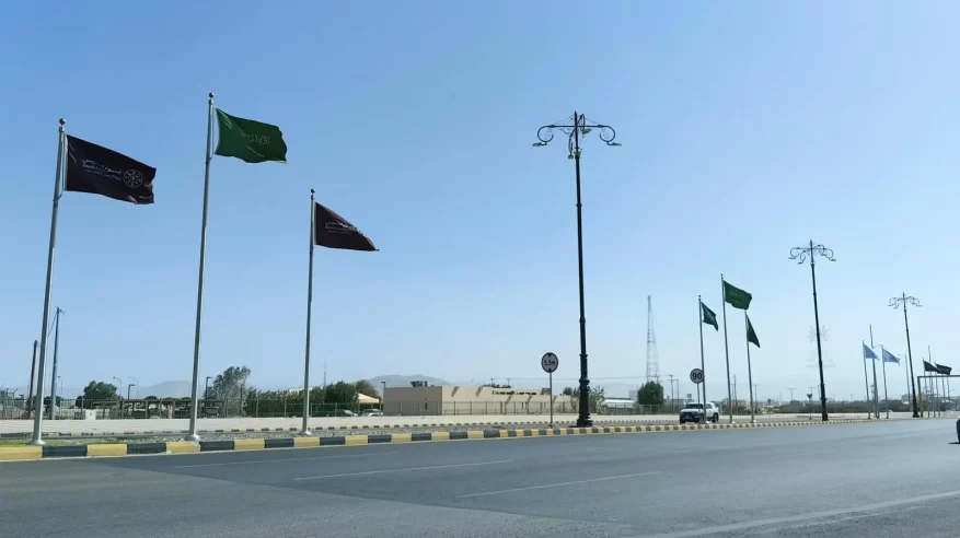 شوارع نجران تتزين بالأعلام احتفاء بيوم التأسيس