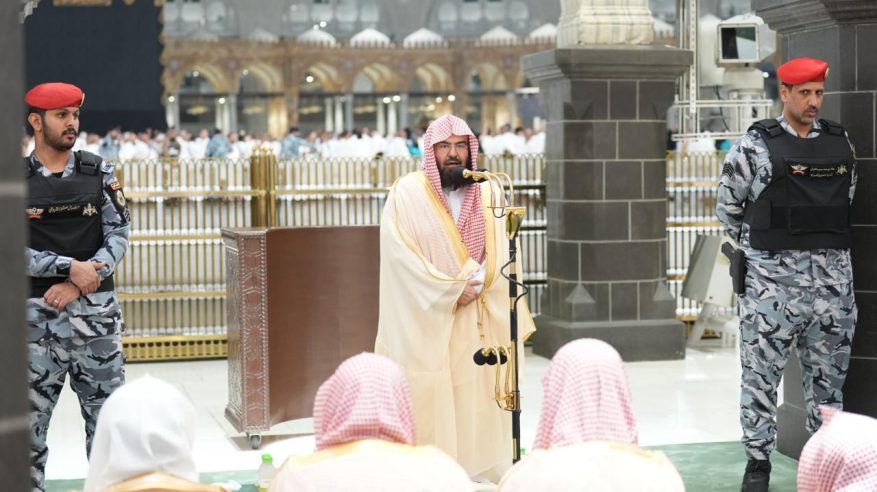 السديس يوجه نصائح للقاصدين والزائرين: عظموا الزمان والمكان ولا تنشغلوا بالتصوير