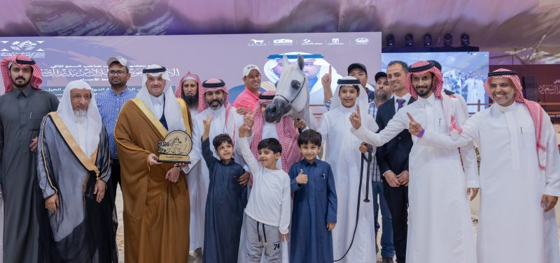 مُحافظ الأحساء يتوّج الفائزين بجمال الخيل العربية الأصيلة