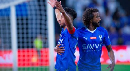 الهلال يهزم ضمك باللحظات الأخيرة ويبتعد بالصدارة