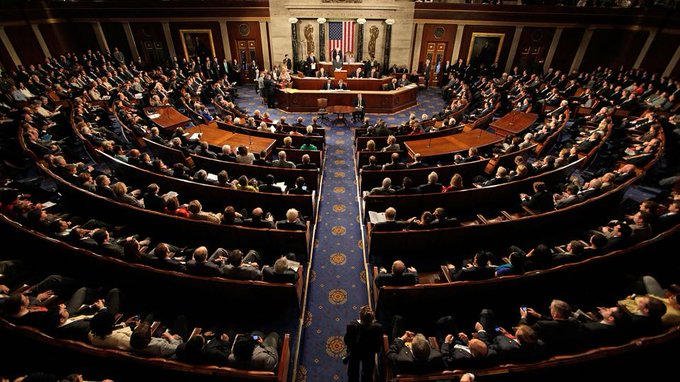 مجلس النواب الأمريكي ينقذ الحكومة من الإغلاق الجزئي