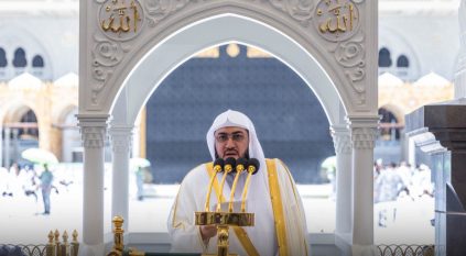 خطيب المسجد الحرام : التقوى ثمرة الصيام الأولى