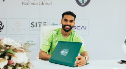 الأهلي يجدد عقد عبدالرحمن الصانبي لـ 4 سنوات