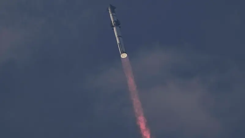 سبايس إكس تعلن فقدان أقوى صاروخ في العالم