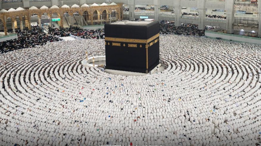الشمس تمر على الكعبة المشرفة مرتين في العام