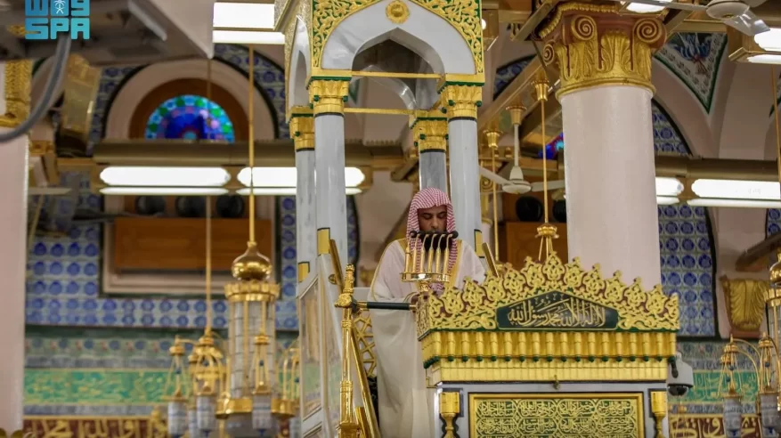 خطيب المسجد النبوي : العشر الزاهيات الزاكيات بدأت