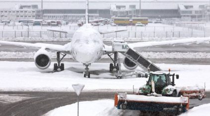 إغلاق مطار أوسلو بسبب ثلوج كثيفة ورياح عاصفة