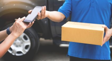 4,314 مخالفة خلال شهر على تطبيقات توصيل الطلبات