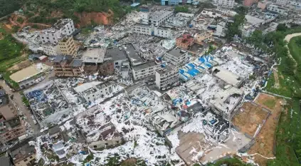 مقتل 5 وإصابة العشرات في إعصار الصين المروع