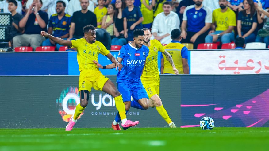 الهلال يعبر النصر ويضرب موعدًا مع الاتحاد بـ نهائي السوبر السعودي