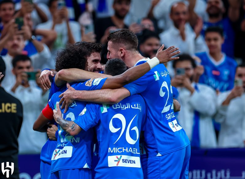 الهلال