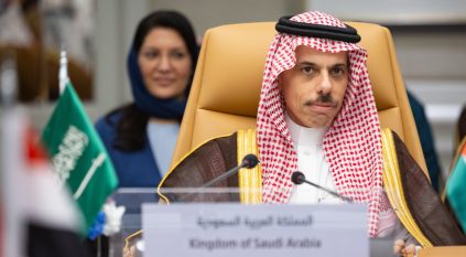 اللجنة الوزارية برئاسة السعودية تبحث مع بلينكن الوضع في غزة