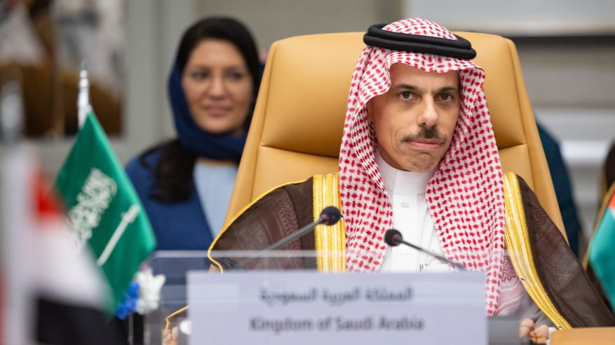 اللجنة الوزارية برئاسة السعودية تبحث مع بلينكن الوضع في غزة