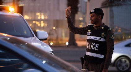 حالة وفاة وإصابة آخرين في حادث مروري بالمدينة المنورة