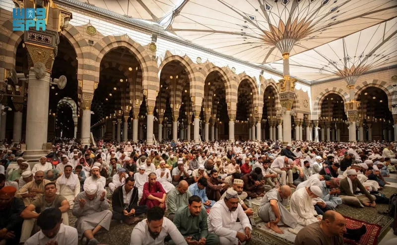 إمام وخطيب المسجد النبوي فضيلة الشيخ الدكتور خالد بن سليمان المهنا