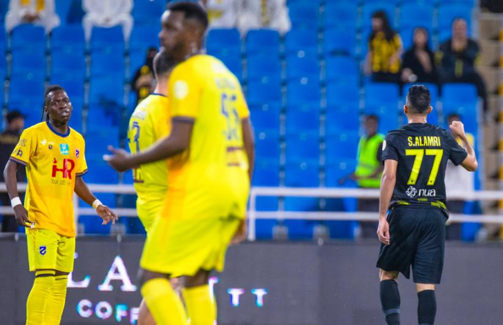 الاتحاد يتفوق على الحزم بهدف في الشوط الأول