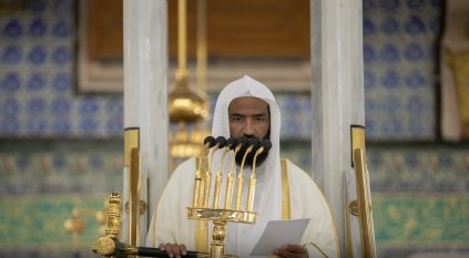 خطيب المسجد النبوي: الشرك نوعان وتوحيد الله شرط لقبول العمل