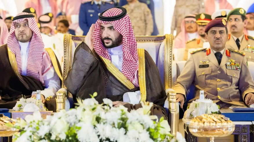 خالد بن سلمان يرعى حفل تخريج الدفعة 37 من طلبة كلية الملك فهد البحرية