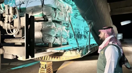 وصول الطائرة الإغاثية السعودية الـ 79 لإغاثة الشعب الفلسطيني في قطاع غزة