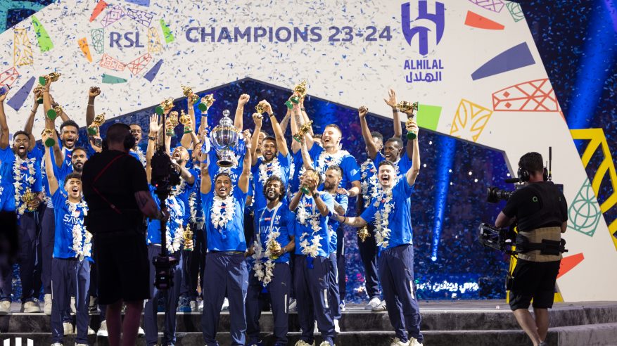 شاهد .. لقطات من تتويج الهلال بـ دوري روشن في “المملكة آرينا”