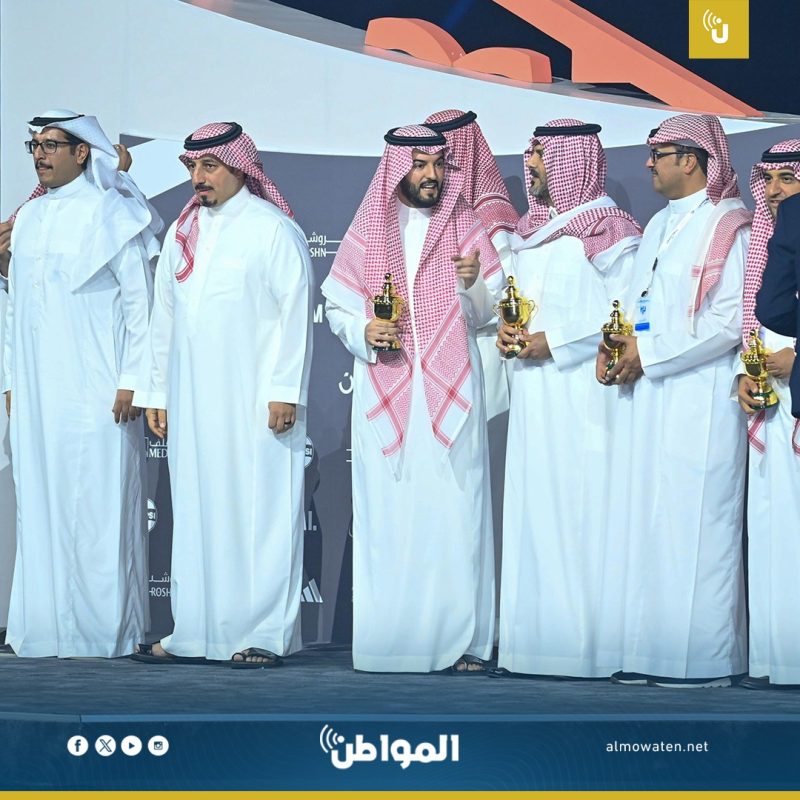 - حفل تتويج الهلال بـ دوري روشن