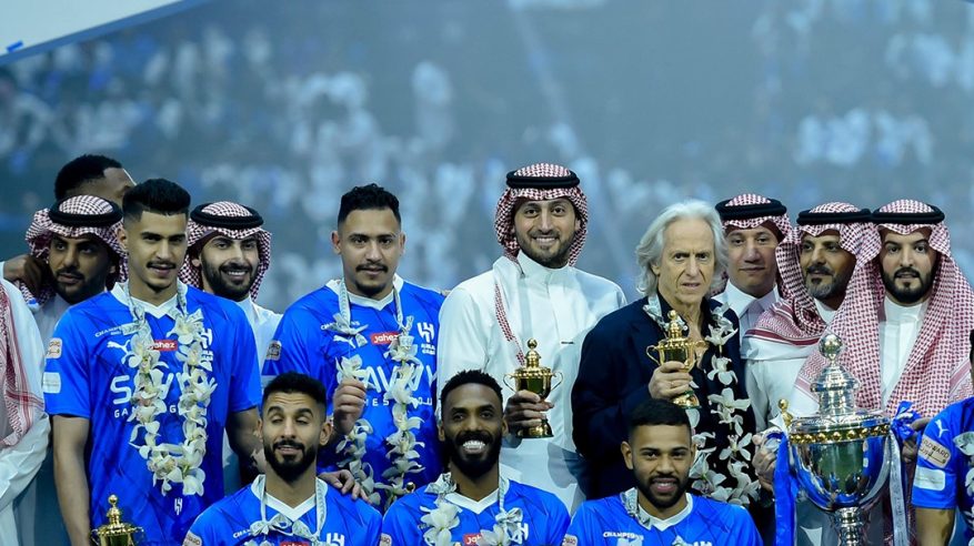 الهلال يسطع في المملكة آرينا .. “المواطن” توثق تتويج الزعيم بنجمته الـ 19 في دوري روشن
