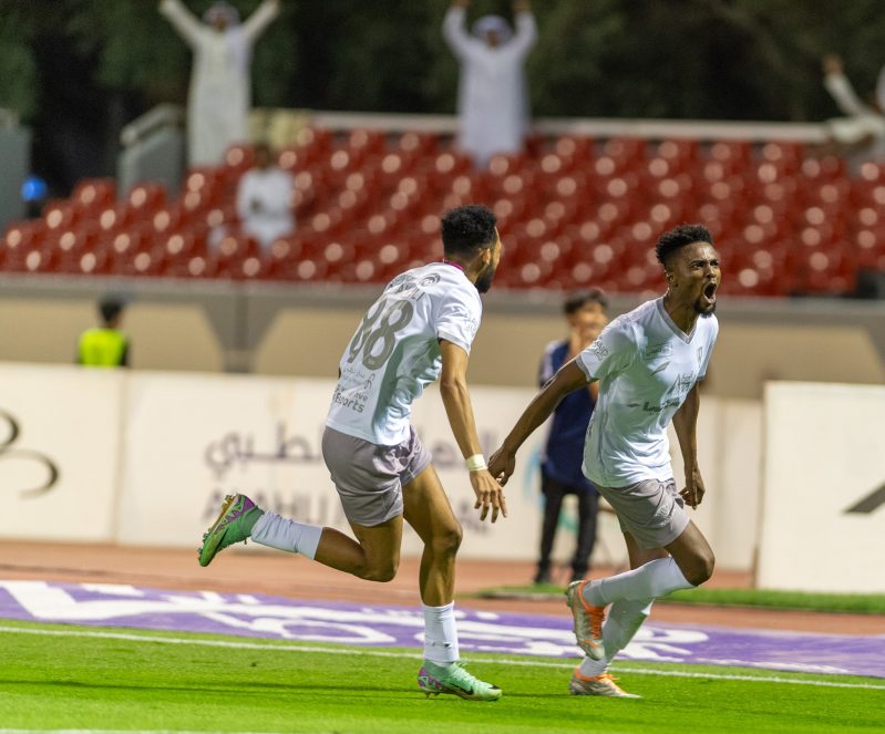 الطائي ضد الفتح - الطائي