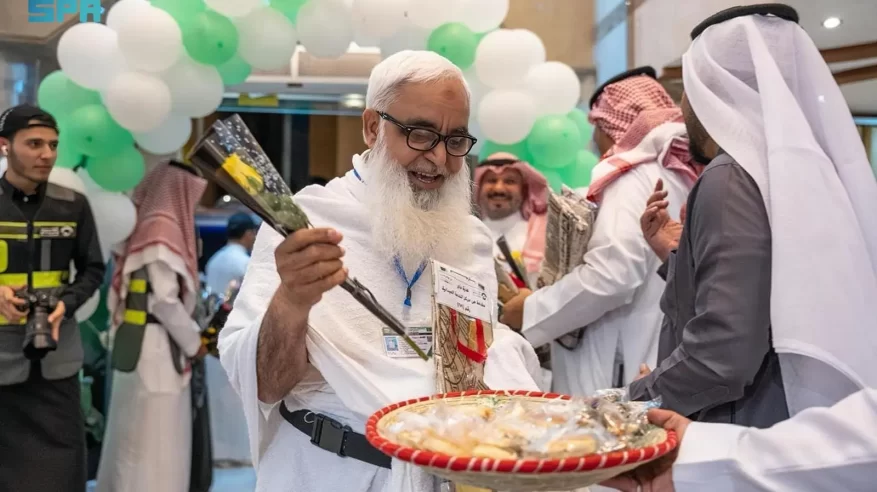 وصول الفوج الأول من حجاج باكستان إلى مكة المكرمة
